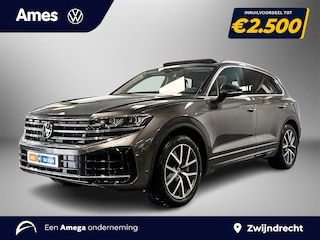 Volkswagen Touareg 3.0 340pk TSi eHybrid 4MOTION Elegance Luchtvering | Trekhaak zwenkbaar | Leder Pakket 'Vienna'