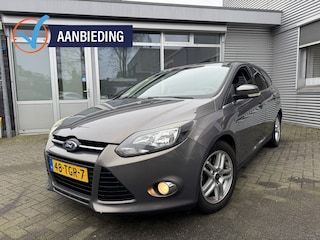 Ford Focus Wagon 1.6 EcoB. Titanium Inruilknaller!