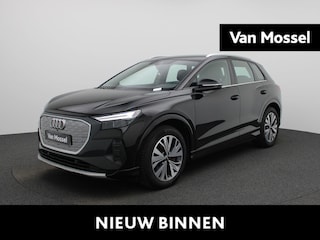 Audi Q4 40 Advanced | Apple Carplay/Android Auto | Parkeersensoren | Cruise Control | Lederen Bekleding | Lichtmetalen Velgen |