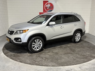 Kia Sorento 2.4 X-ecutive, 1e eigenaar, NL auto, Prachtstaat, Climate, Cruise, Trekhaak, 18 inch, Parkeersensoren, 100% onderhouden