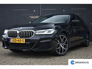 BMW 530e xDrive Business Edition Plus M-Sport | Schuif-/Kanteldak | Comfortzetels | H&K | HeadUp-Display | 360 Camera | Elektr. Stoelen | Stoelverwarming | !!