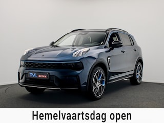 Lynk & Co 01 1.5 261PK Plug-in Hybrid * 360° Camera Pano/dak Apple/Carplay Adaptive/Cruise