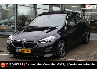 BMW 218i Executive Edition PANO-DAK NL-AUTO NAP!