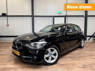 BMW 116i Business /AUTOMAAT / CRUISE / NAVI / 5-Drs /