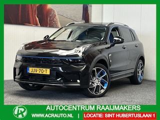 Lynk & Co 01 1.5 100 STUKS OP VOORRAAD ! VOL OPTIES ! 360 CAMERA ADAPTIVE CRUISE CONTROL PANORAMA SCHUIF/KANTELDAK APPLE CARPLAY/ANDROID RIJSTROOKSENSOREN ZEER MOOI !! Brgl
