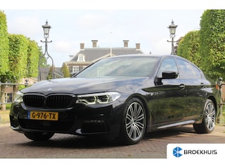 BMW 520d xDrive M-SPORT | ADAPTIVE CRUISE | MEMORY SEATS | HEAD-UP | DODE HOEK DETECTIE | STOEL + STUUR VERWARMING | 19'' LMV | ALCANTARA SPORT STOELEN | PRACHTIGE STAAT!