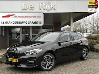 BMW 118i High Executive Edition | Navi, PDC, Carplay/Android, Cruise, Stoelverw., Climate | Goed onderhouden |