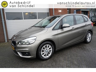 BMW 2-serie Tourer 218I AUTOMAAT CENTENNIAL EXECUTIVE NOV 2015 STOELVERWARMING XENON-LED NAVIGATIE ECC AIRCO CRUISECONTROL TREKHAAK PARKEERSENSOREN BLUETOOTH 4X ELECTR.RAMEN-SPIEGELS