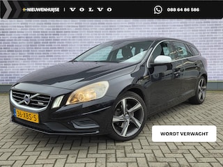 Volvo V60 1.6 T3 R-Design | Navigatie | Bluetooth | Parkeersensoren | Climate Control | Trekhaak |