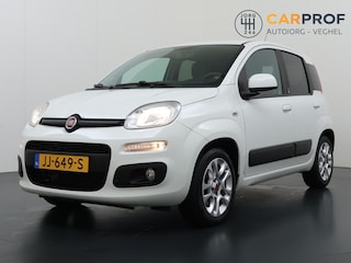 Fiat Panda 0.9 TwinAir Lounge Turbo Automaat | Parkeersensoren achter | Climate control |  NAP