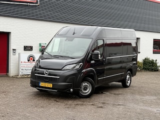 Opel Movano GB 2.2 D 140pk L2H2 35 EAT8/ Zeer nette bus/ Adaptieve cruise/ Camera achter/ DAB/ Vloer + wandplaten/ Led koplampen/ 1 Eigenaar/ Origineel NL/ NAP