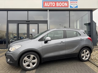 Opel Mokka 1.4T 140PK AUTOMAAT : NAVI/CLIMA/PDC/MEDIA/BTA/ 18''LMV/WINTER-PACK/2E EIG/NL AUTO/KM=NAP