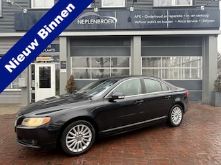 Volvo S80 3.2 Momentum Yongtimer Bj 2007 Leer,Navi,17Inch,Cruise Dealer onderhouden