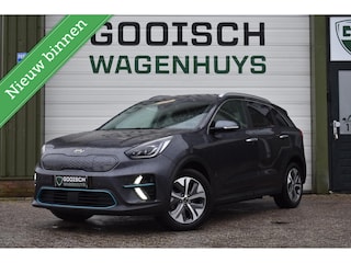 Kia Niro e-Niro ExecutiveLine 64 kWh | Leder | JBL | Memory | Stoelverwarming/Verkoeling |