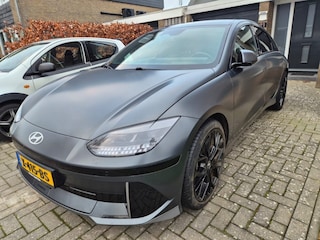 Hyundai Ioniq 6 Connect 53 kWh WLTP 429km | Camera | Carplay | Head-up display | Adaptive cruise controle | Dodehoekdetectie | Elektrische achterklep | LED koplampen | Warmtepomp
