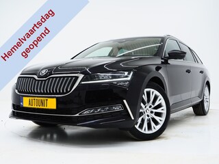Skoda Superb Combi 1.4 TSI iV 218PK Style | Massage | Trekhaak | Camera | Adaptive Cruise | Keyless | Virtual | Memory | Carplay
