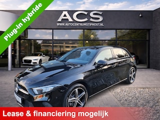 Mercedes-Benz A-klasse 250 e | AMG | 2022 | Ambient light | Widescreen | 66dkm | Rijklaar | Nieuwstaat!