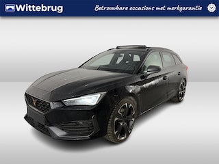 Cupra Leon 1.4 e-Hybrid VZ Performance / AUTOMAAT/ 245PK/ PANO/ MEMORY SEAT/ STUUR+STOELVERWARM./ KEYLESS/ PARK.SENSOR.V+A/ CAMERA/ ELEK.KLEP/ DODEHOEK/ ACC/ FULL LINK/ RIJ-MODI/ NAVI/ DAB/ CLIMA/ LED/ ISOFIX