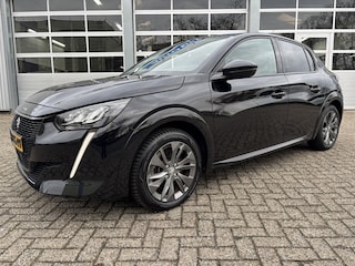 Peugeot 208 EV 50 kWh 3Fase/Allure/Camera/Carplay/Cruise/Clima