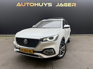 MG HS Automaat panoramadak camera