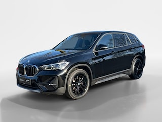 BMW X1 xDrive25e Executive I HarmanKardon I Camera AUTOMATIC | audio installatie premium | voorstoelen verwarmd | start/stop systeem