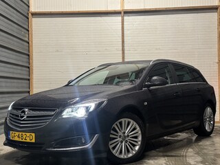 Opel Insignia Sports Tourer 1.6 T BUSINESS+ | NL-AUTO!
