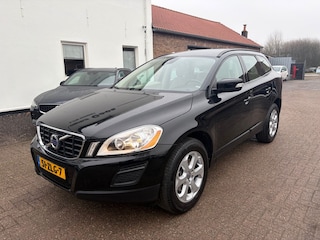 Volvo XC60 T5 Momentum