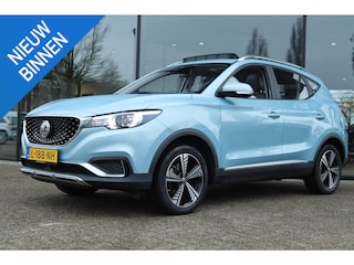 MG ZS LUXURY 45KWH | PANO | ADAPT. CRUISE | CARPLAY | CAMERA | TREKHAAK | LED | LEDER
