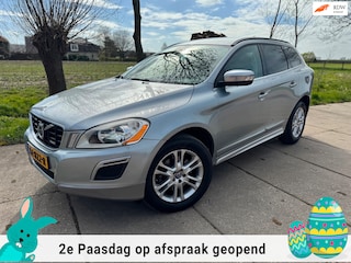 Volvo XC60 2.4D AWD R-Design 163PK AUTOMAAT/LEDER/CLIMA/CRUISE/PDC/TREKHAAK