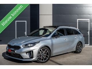 Kia Ceed Sportswagon 1.4 T-GDi GT-Line Leder|Pano|BOMVOL!