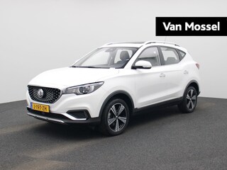 MG ZS Luxury 45 kWh | Panoramadak | Leder | Apple Carplay | Stoelverwarming |