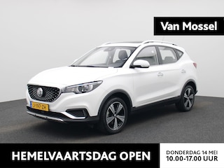 MG ZS Luxury 45 kWh | Panoramadak | Leder | Apple Carplay | Stoelverwarming |