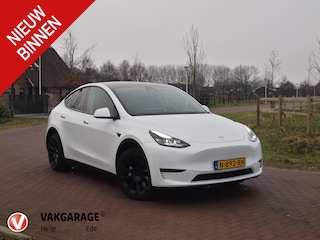 Tesla Model Y Long Range AWD 75 kWh | Panoramadak | Trekhaak | Camera | Apple Carplay | Cruise Control |