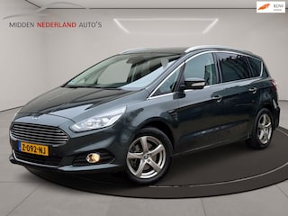 Ford S-MAX 1.5 Titanium 7p. * 7 PERSOONS * TREKHAAK * STOELVERWARMING *