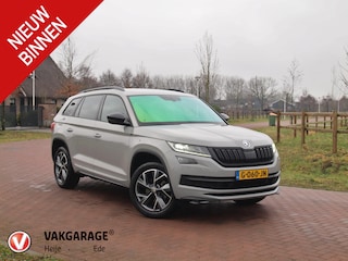 Skoda Kodiaq 1.5 TSI Sportline Business 7p. |  DSG | 7 Persoons | Trekhaak | Camera |