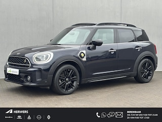 Mini Countryman 1.5 Cooper S E ALL4 Yours PHEV / Schuif & Kanteldak / EAER 41 km / Leder / Harman Kardon / 1.500 kg Trekgewicht / Head Up Display  / Navigatie / Elektrische stoelen / Adaptieve CC / Apple Carplay & Android / Camera / PDC / Stoel Verwarming /