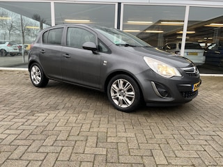 Opel Corsa 1.4-16V Fietsendrager / Lmv /Cruise / Nav / Stoel+stuur verwarming / Airco