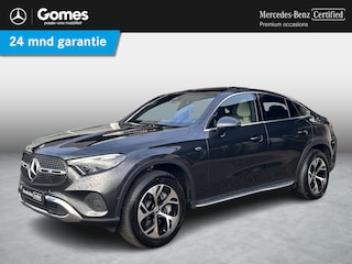 Mercedes-Benz GLC 300 e 4MATIC | Panoramadak | Trekhaak | Beige Leder | Adaptief Cruise Control