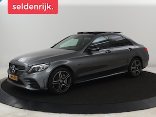 Mercedes-Benz C-klasse 300e AMG | Panoramadak | 360 Camera | Stoelverwarming | Leder/Alcantara | Carplay | Sfeerverlichting | Park Assist | Navigatie | Full LED | PHEV | Plug In