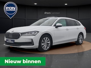 Skoda Superb Combi 1.5 TSI First Edition | Pano dak | Trekhaak | Camera | ACC | Stoelverwarming | Elek achterklep |