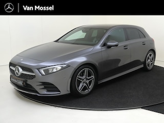 Mercedes-Benz A-klasse 180 Business Solution AMG / Carplay/ 18"/ Achteruitrijcamera/ Parktronic/ High-performance LED