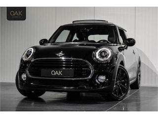 Mini Cooper 1.5 Marylebone | Navigatie | Panorama | Leder | H&K | PDC | 17"LM | NL Auto | Midnight Black
