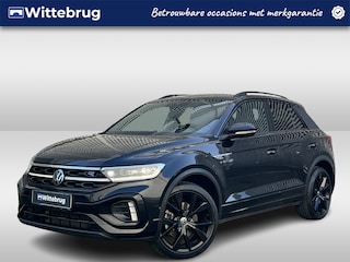 Volkswagen T-Roc 1.5 TSI 150pk R-Line / Black style / IQ LED / Virtual cockpit pro / Afneembare trekhaak / 19'' LMV