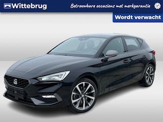 Seat Leon 1.4 TSI eHybrid PHEV 204pk DSG FR / Panoramadak / Camera / Half Leder Alcantara / Memory Bestuurdersstoel / Navigatie / LED koplampen /