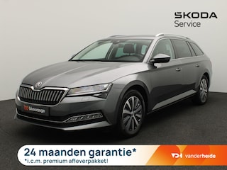 Skoda Superb Combi 1.4 TSI iV Business Edition Plus 218PK DSG Trekhaak, Adaptieve Cruise Control, Matrix LED-Verlichting, Achteruitrijcamera, Keyless, Navi, Stoelverwarming voor en achter, 17" LM Velgen