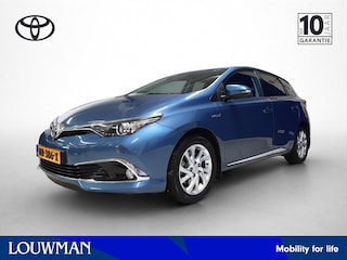 Toyota Auris 1.8 Hybrid Executive | Navigatie | Camera | LM Velgen |