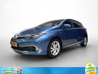 Toyota Auris 1.8 Hybrid Executive | Navigatie | Camera | LM Velgen |