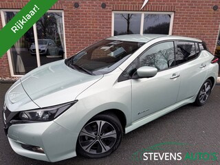 Nissan Leaf N-Connecta 40 kWh 360 CAMERA / STOEL&STUUR VERW. / KEYLESS / NAV