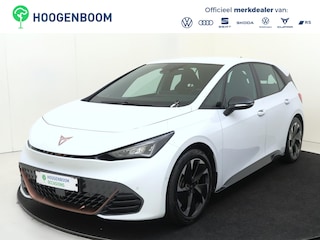 Cupra Born Business 62 kWh | Achteruitrijcamera | Adaptieve cruise control | Keyless | CarPlay | Navigatie | Stuurverwarming |