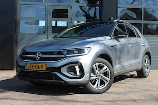 Volkswagen T-Roc 1.5 TSI R-LINE ED.  150pk Afneembare Trekh./ IQ Light / Apple,android